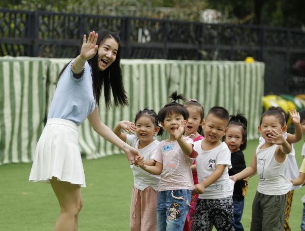 孩子幼儿园选择公立还是私立的好,3-6岁娃如何选择合适的幼儿园