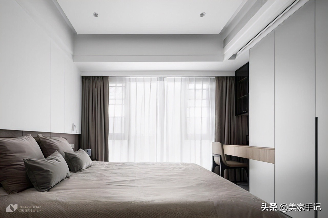 电视墙柜子美观实用大气,深圳夫妇全屋打柜子