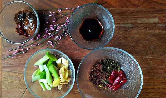 腊排骨火锅图片大全大图,腊排骨火锅是哪里的特色菜