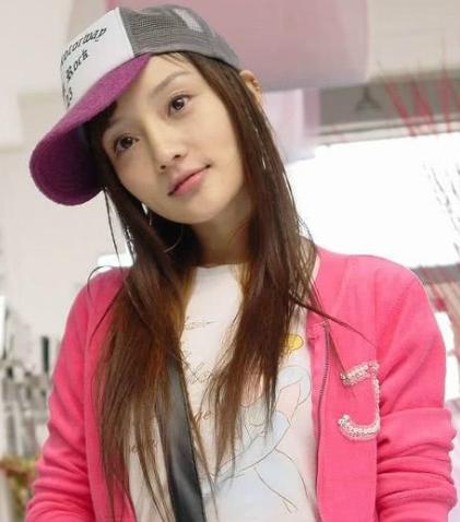 整容后的女明星老了,整容严重变性的女明星