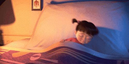 “妈妈，你怎么把我的头睡扁了？”宝宝的圆头or扁头到底哪个好？