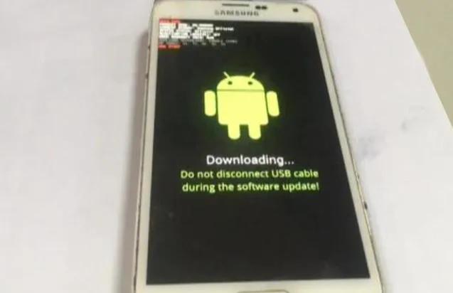 手机变砖开不了机怎么刷机,手机刷机变砖了还能刷回来吗