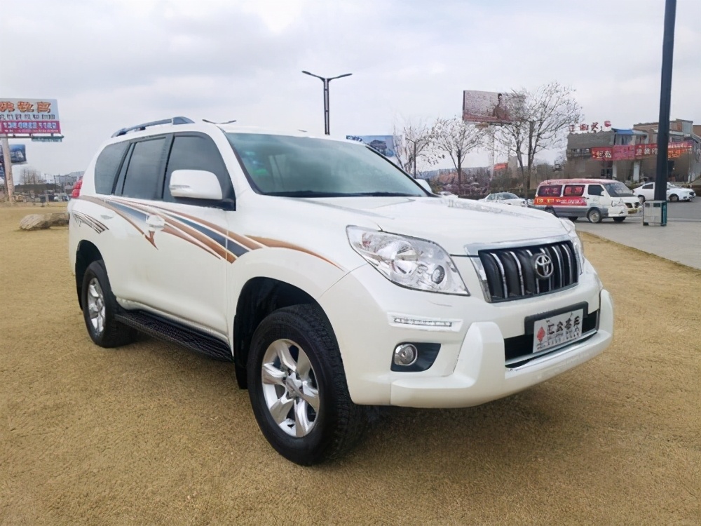 同样4.0的普拉多为什么动力不一样,2.7普拉多机械增压测评