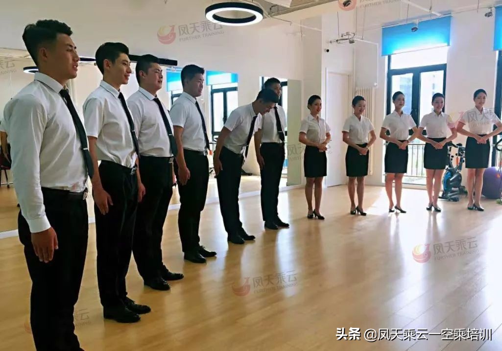 英语不好能考空乘吗,英语不好能过国航面试吗