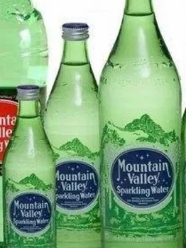 王诗龄戴的珠宝,王诗龄戴卡地亚手镯多少钱