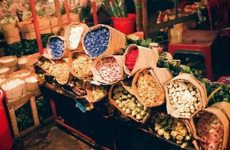 「风尚行」“花花世界”触手可及，隐藏在新亚洲体育城的娇艳诸芳