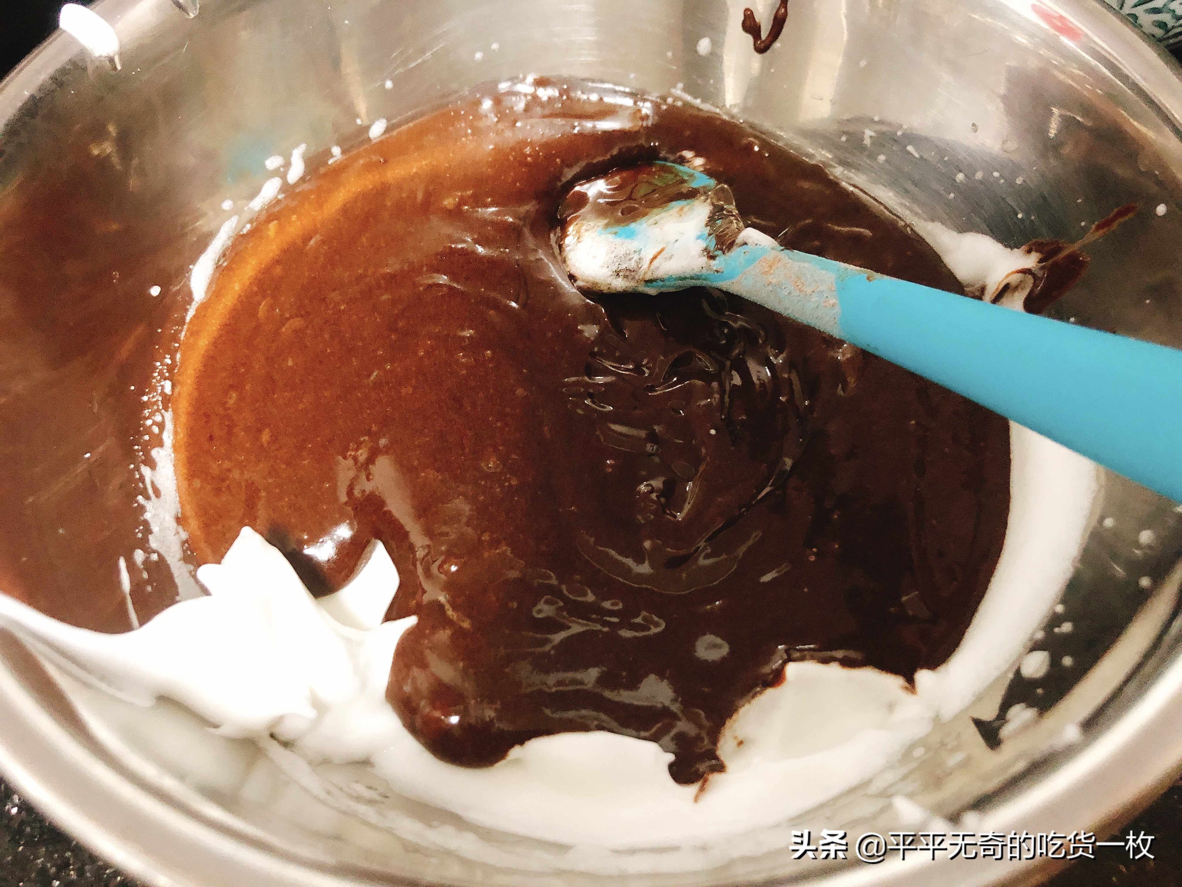 口感湿润的巧克力蛋糕做法,甜甜巧克力怎么做