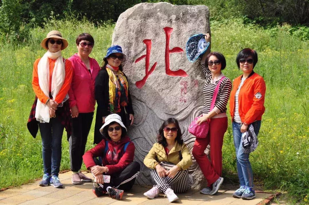 10个闺蜜沿着中俄罗斯边境自驾游,10个闺蜜结伴游中苏边境线