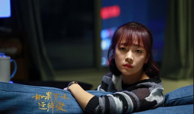 表面笑嘻嘻背后玩心机,表面笑嘻嘻背后玩心机叫什么