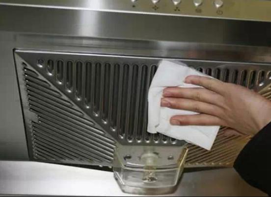 牙膏小苏打白醋的妙用去衣服发黄,小苏打和白醋的妙用能同时喂猪吗