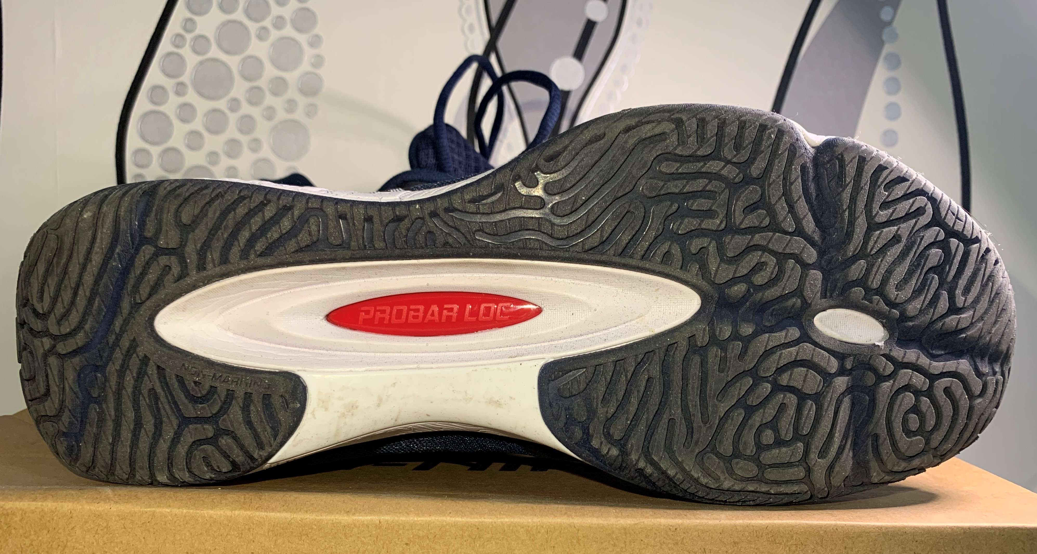 李宁aytp031-11,李宁aytp019羽毛球鞋评测