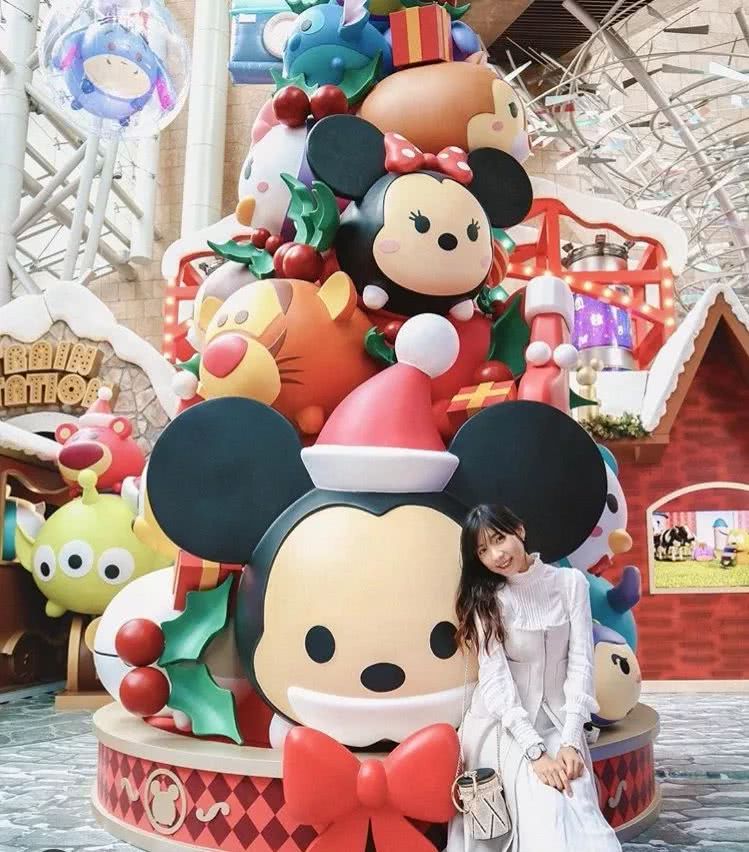 香港巨型圣诞树,香港圣诞树旅游攻略