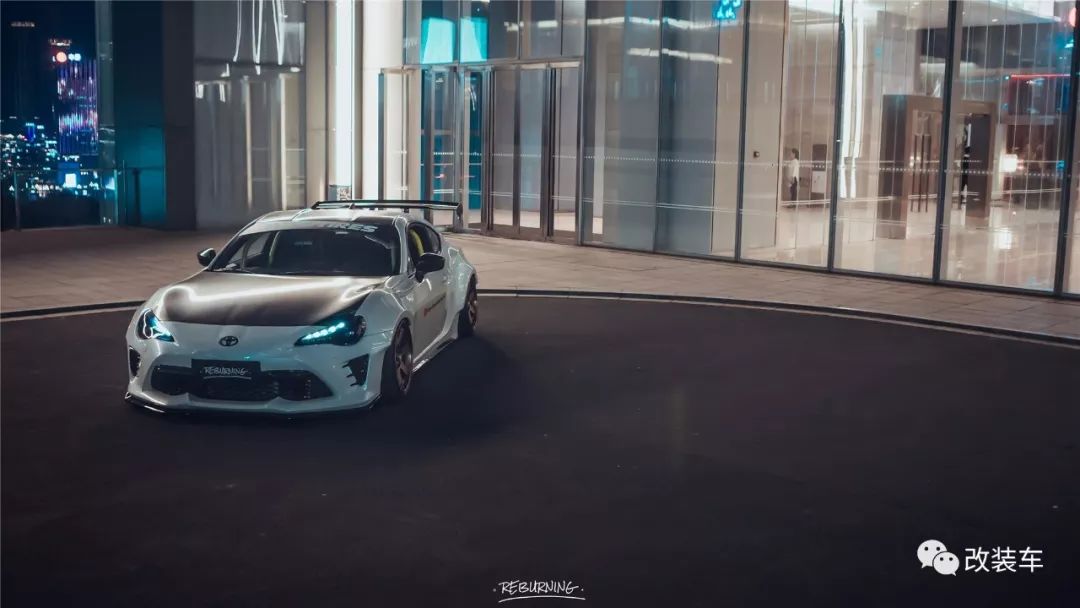 丰田86改装气动宽体包围,丰田86改装全过程