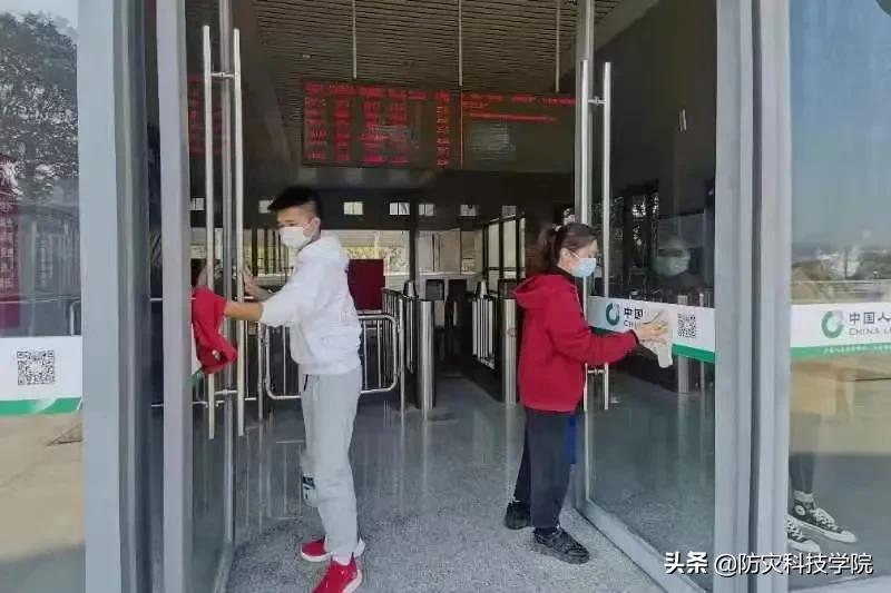 奉献微薄之力抗击疫情,奉献精神抗击疫情