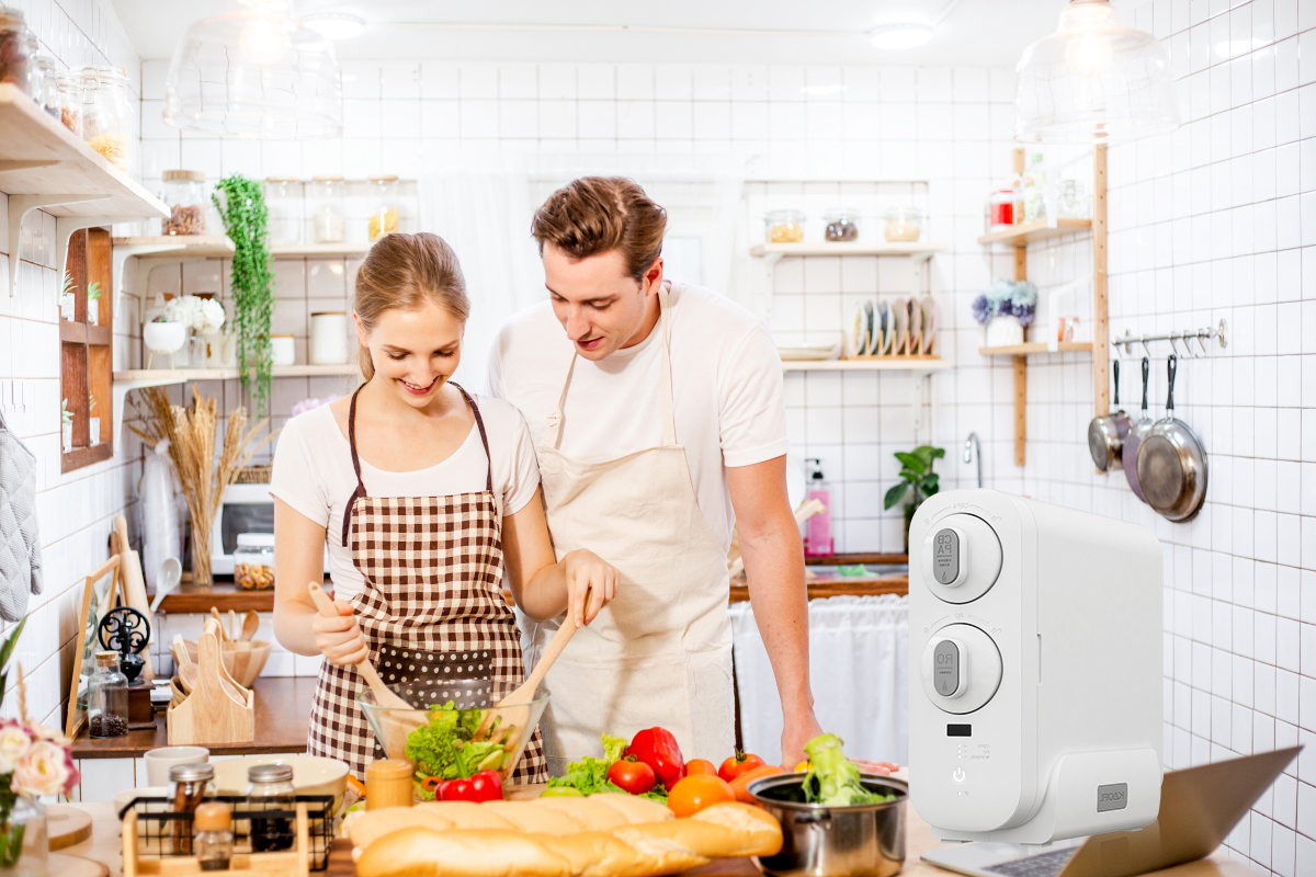 净水器出来的水有点咸怎么办,净水器出来水有铁味