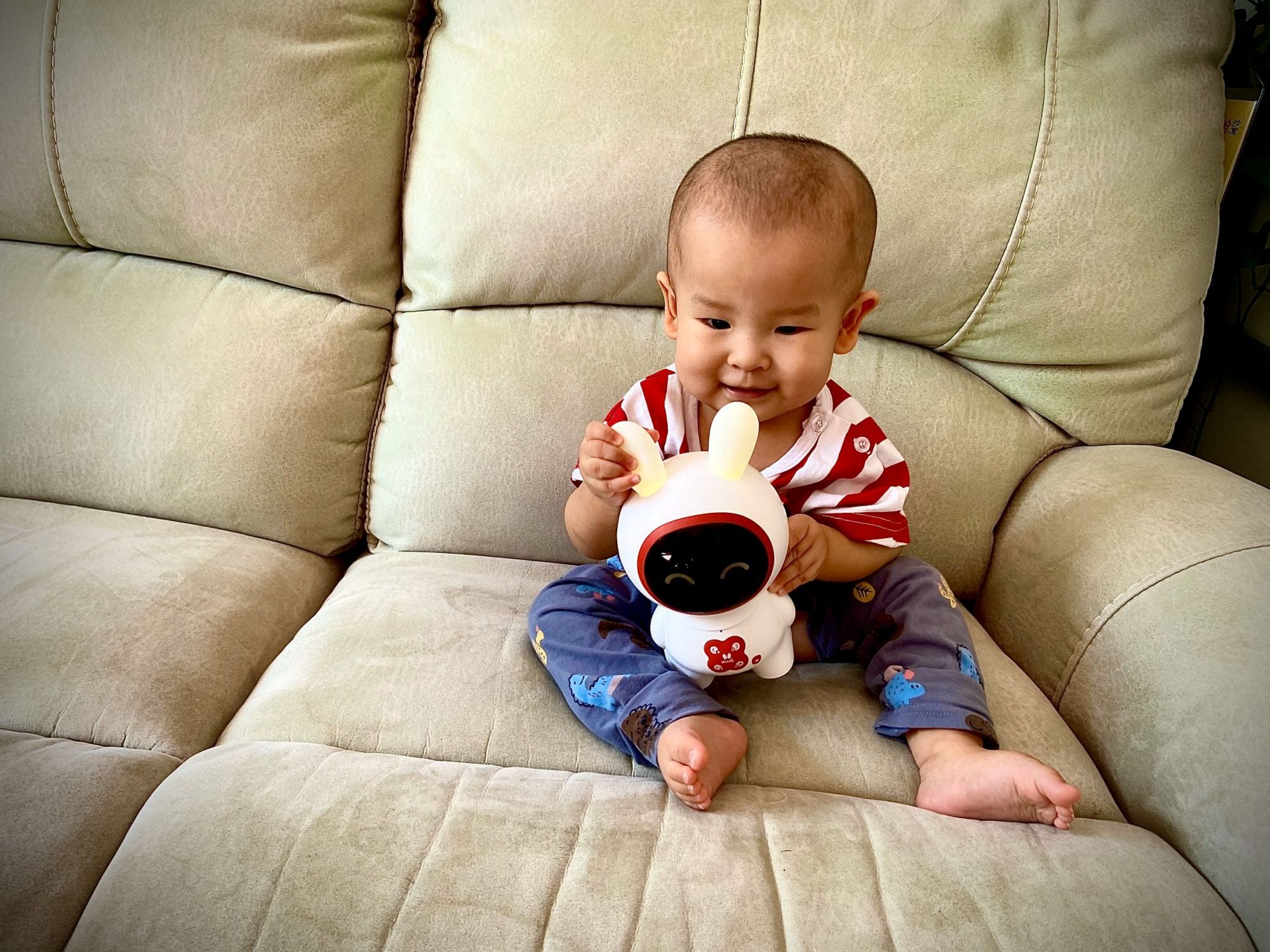 火火兔早教机故事机评测,儿童智能早教机火火兔