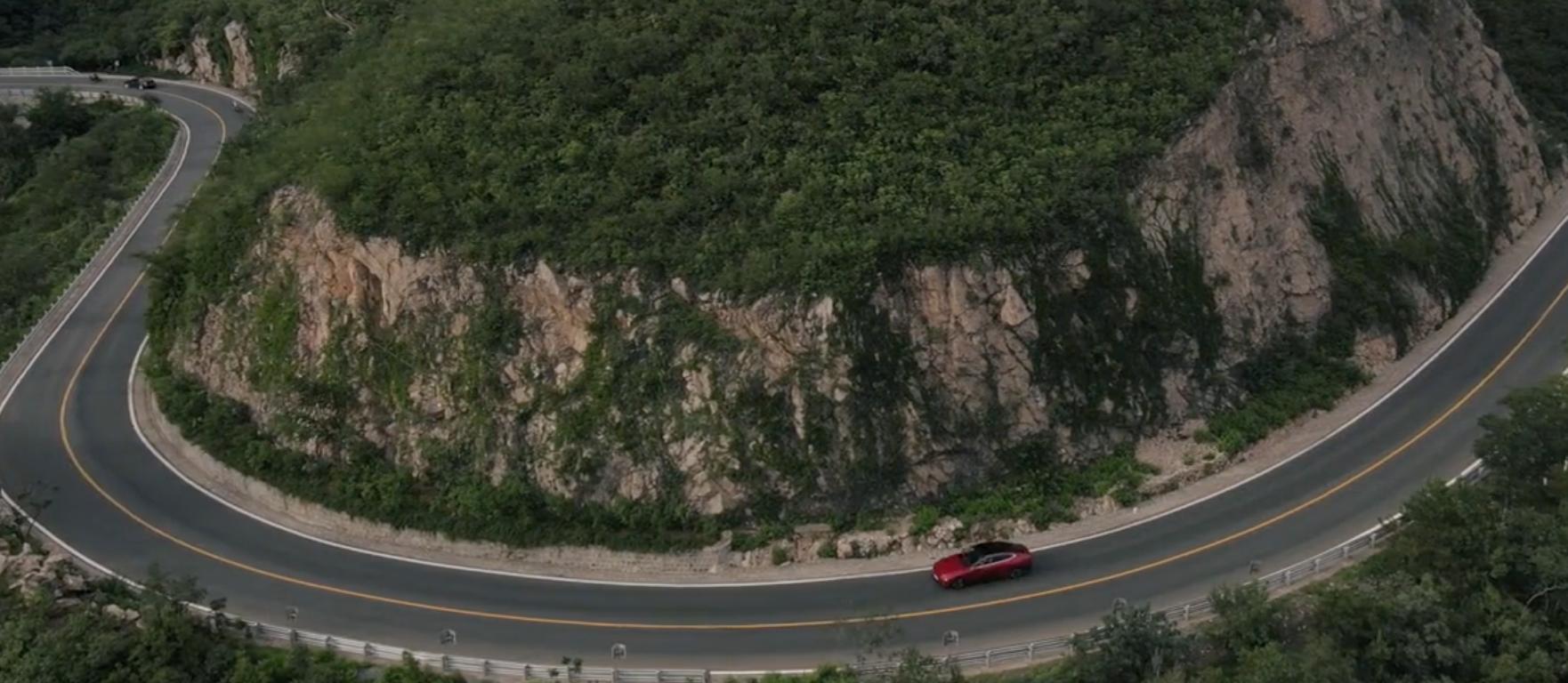 8万多公里的小鹏p7能买吗 (小鹏p7老款和新款的驾驶感受区别)