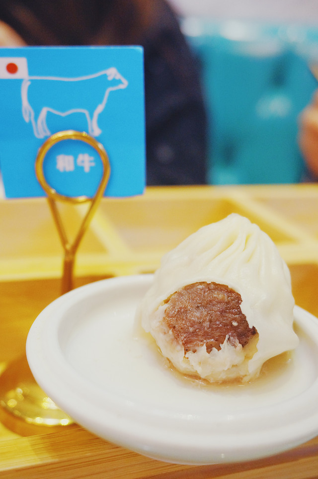 上海特色小笼汤包推荐,上海汤包之旅