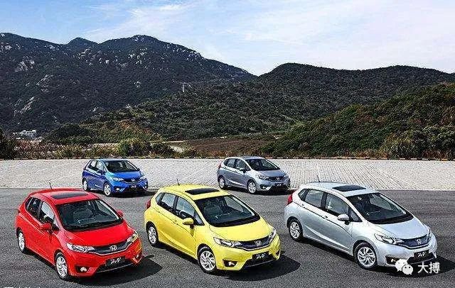 本田飞度第一代到第四代外观图片,本田飞度三代真实驾驶感受
