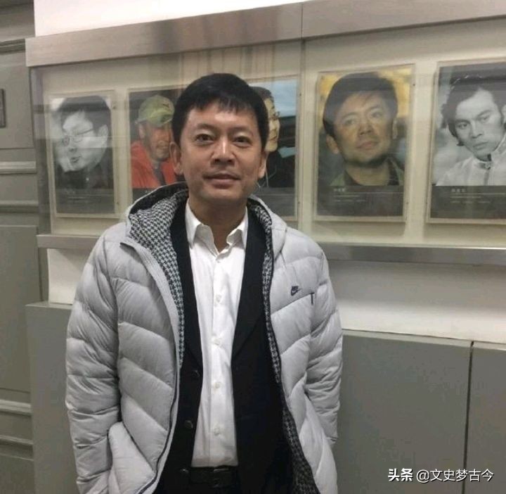 剧版《大决战》选角不讲究?何政军演罗荣桓,演出了赵刚的感觉