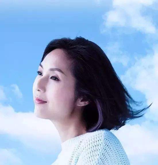 不是天后胜过天后的杨千嬅，歌曲传唱度比其她任何天后都广
