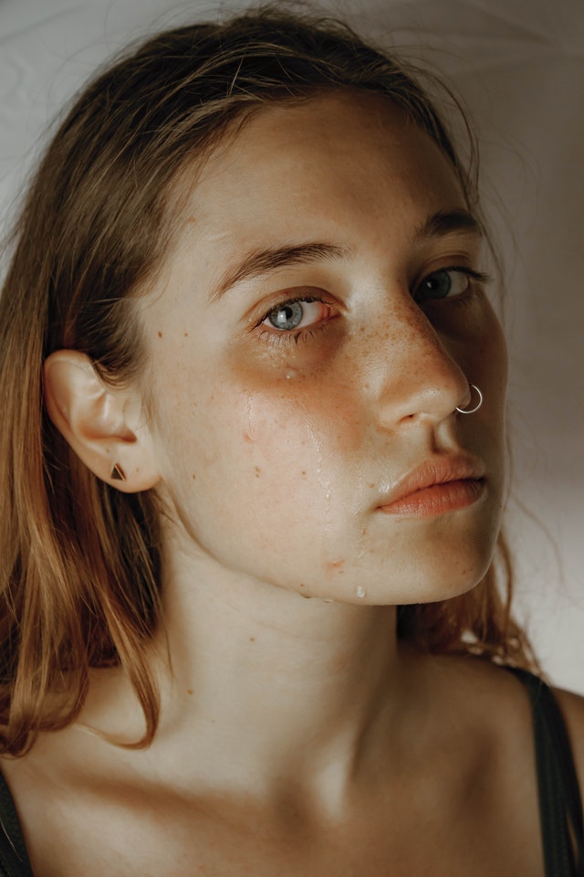 男人哭吧不一定会流泪,男人哭到底是好还是不好