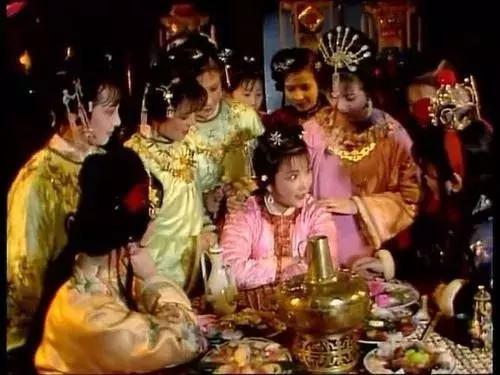 天冷了螃蟹也肥了,螃蟹肥了的视频