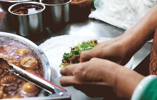 安大北门小吃街在哪里,安大旁边有什么好吃的