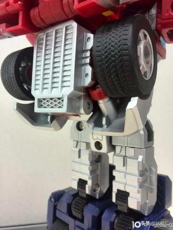 擎天柱电影版ls03玩具,03岁的玩具