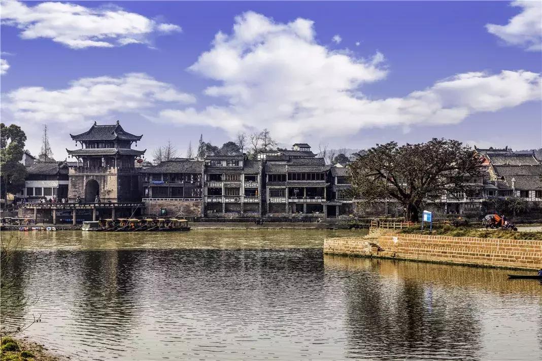 跨越千年遇见你在线阅读,跨越千年只为遇见你穿越片段