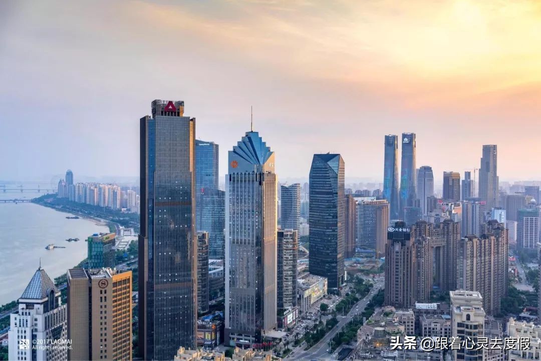 南昌新建一个高铁站，比南昌站规模大，到时市区将有3个高铁站