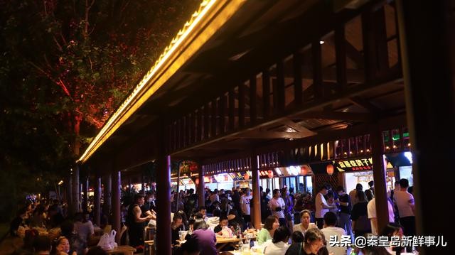 秦皇岛小吃街最新视频,秦皇岛网红小吃街