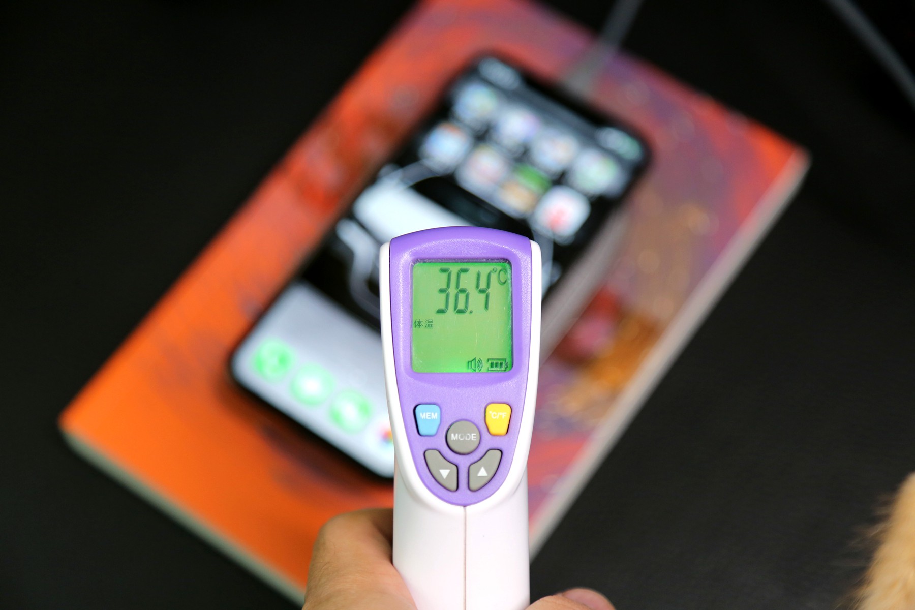 这才是无线充电的最好方法,这才是正确的充电方式