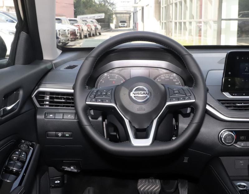 天籁2.0自吸和雅阁1.5t选哪个好,开习惯了自吸车