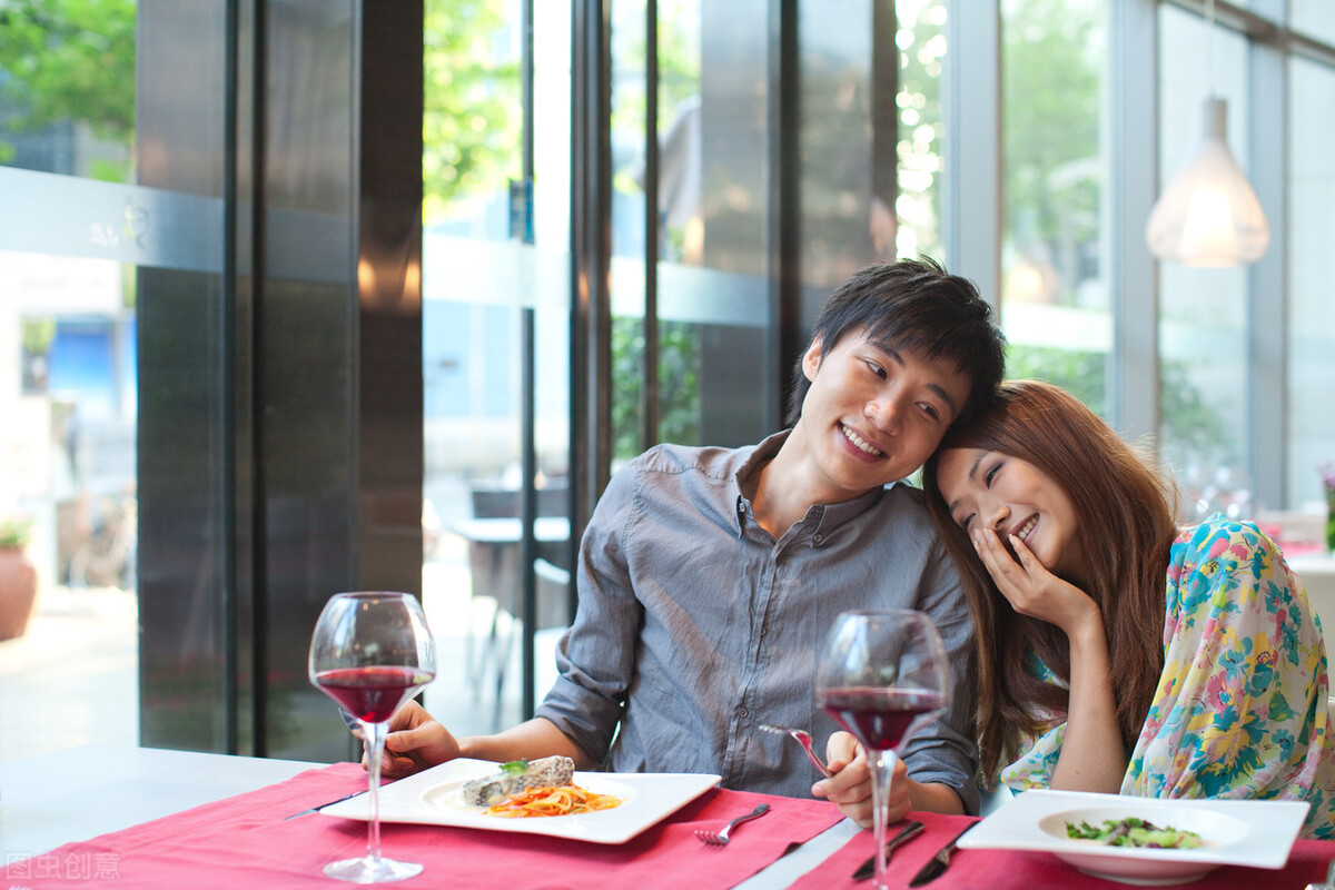 看清一个男人的真心这三点就够了,看清一个人三点就够了