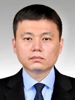 15年从底层草根公务员到厅局级领导，当年明月的火箭逆袭之路