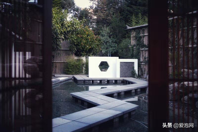 大理深度游野温泉,大理洱海边温泉推荐