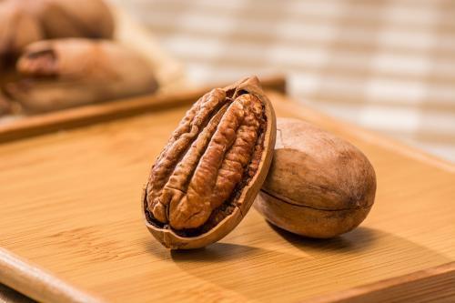 胆固醇高要多吃什么才降低胆固醇,胆固醇高怎么办4种方式降胆固醇