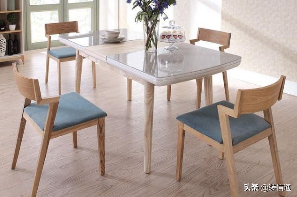 餐厅折叠餐桌,餐厅折叠餐桌效果图