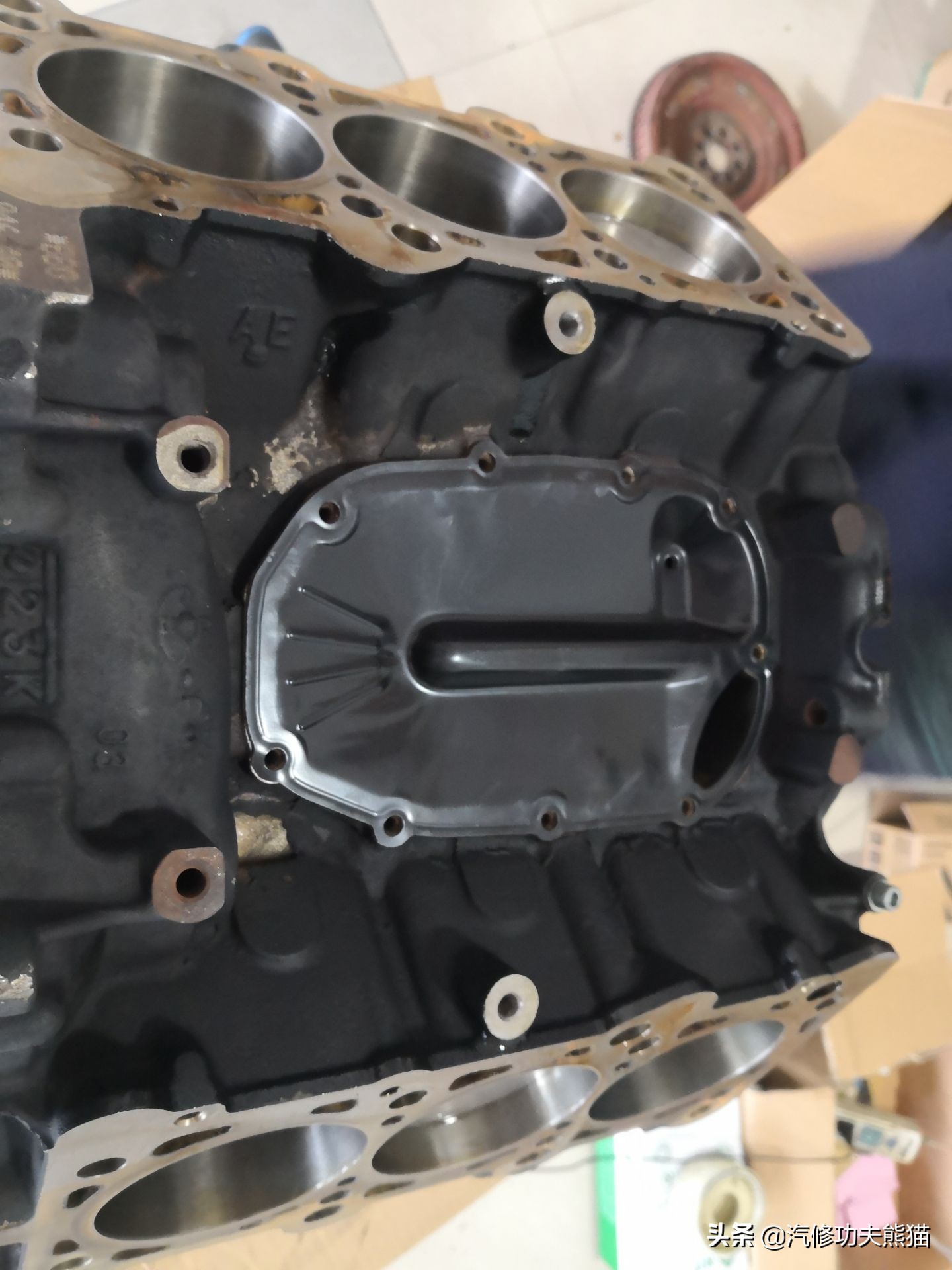 2003年老奥迪a6,2012年奥迪a6经典