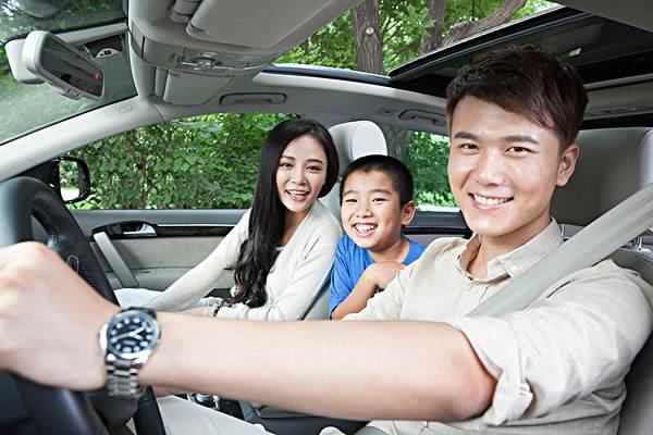 汽车内饰自己喷漆行不行,汽车内饰自喷漆修复服务