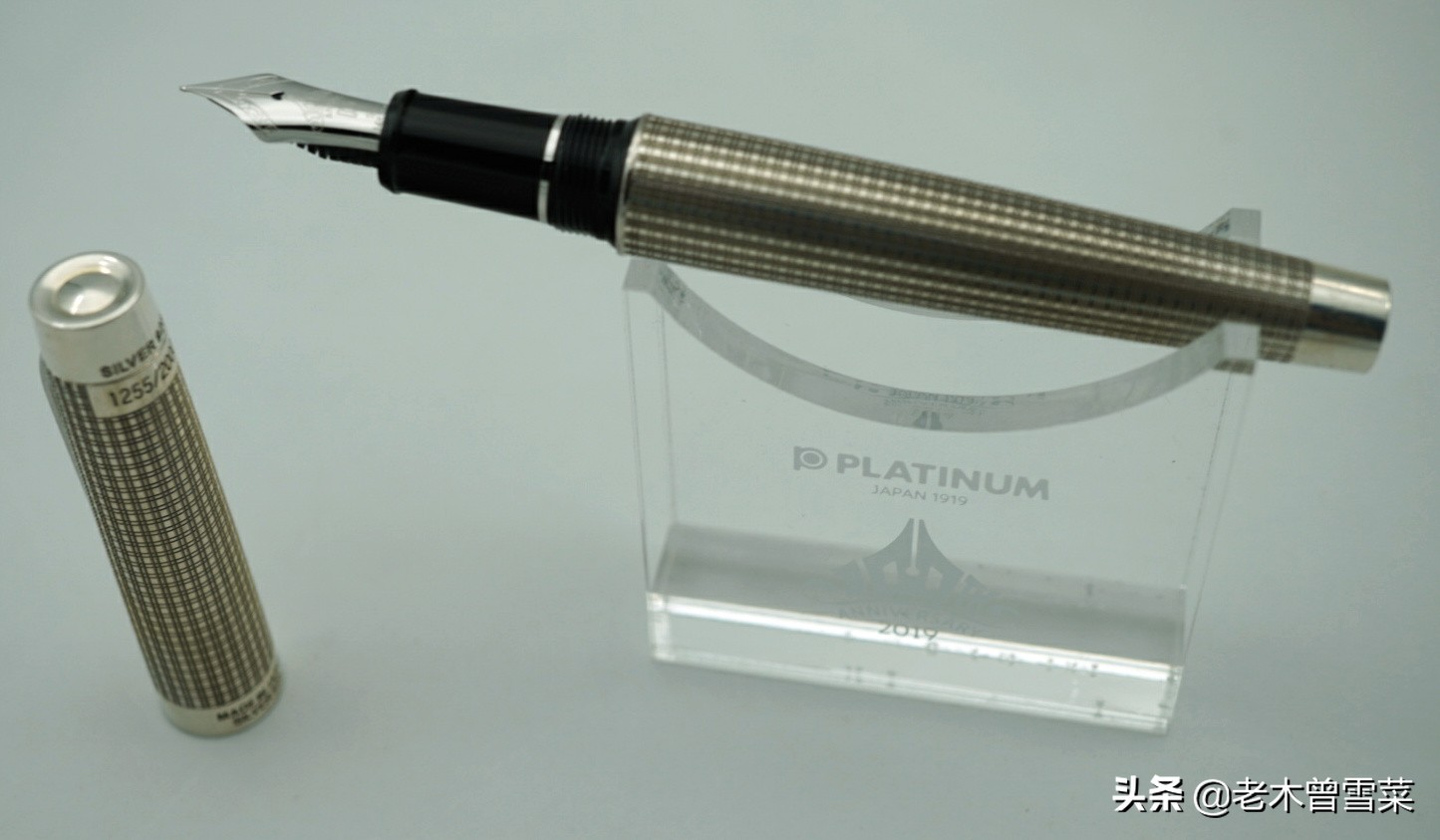 白金钢笔十周年限量款,英雄钢笔90周年纪念款金色18k