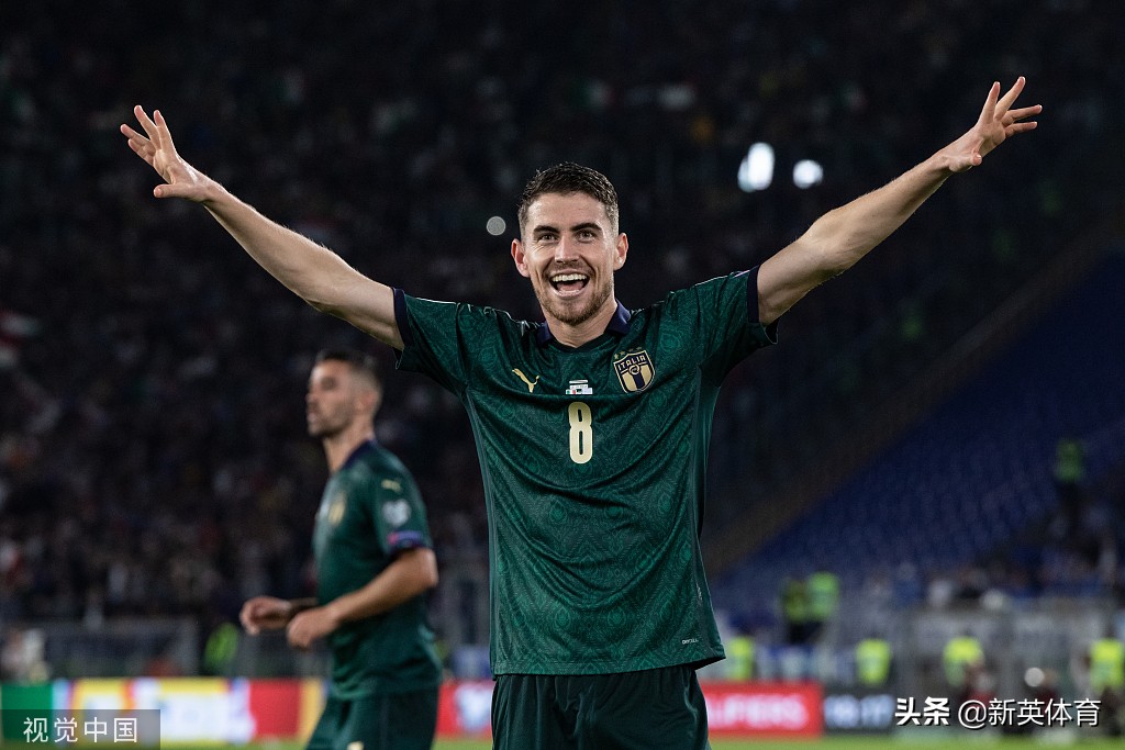 欧预赛最佳11人阵:比利时3将星+大英锋线双枪