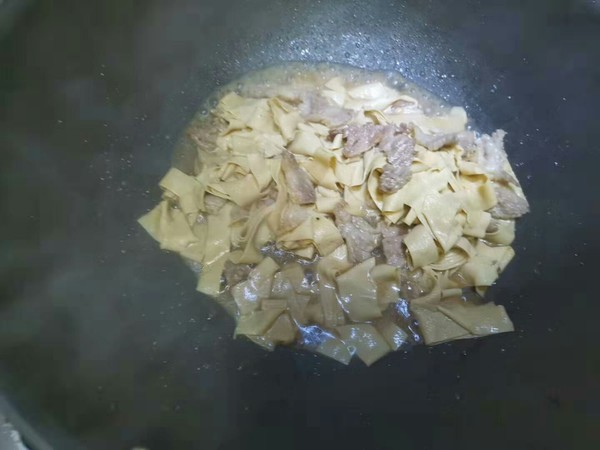 建议八道碱性蔬菜多吃,碱性食物有哪些青萝卜