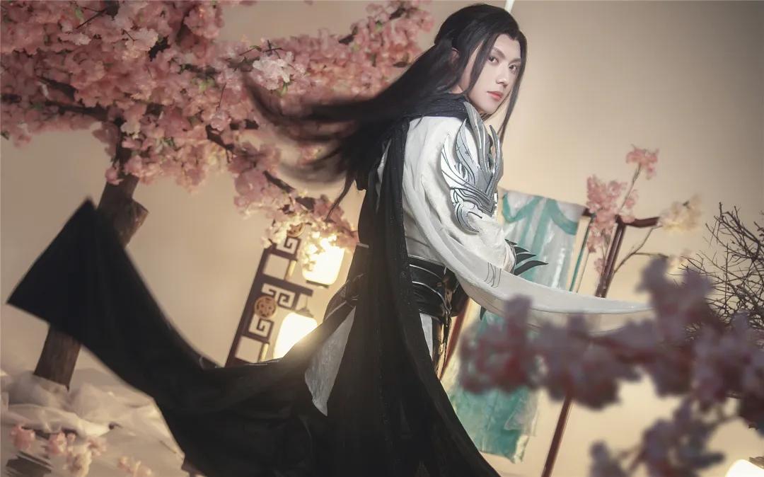 穿女装是种什么样的体验,说说自己穿女装的经历