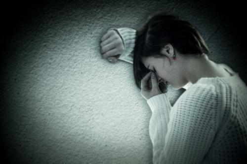 六年前小叔子借我50000该咋要回,老公背着我借给小叔子五万块钱