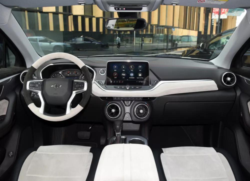 20万买辆大七座SUV简直美滋滋，动力猛气场也足，想吃亏都难