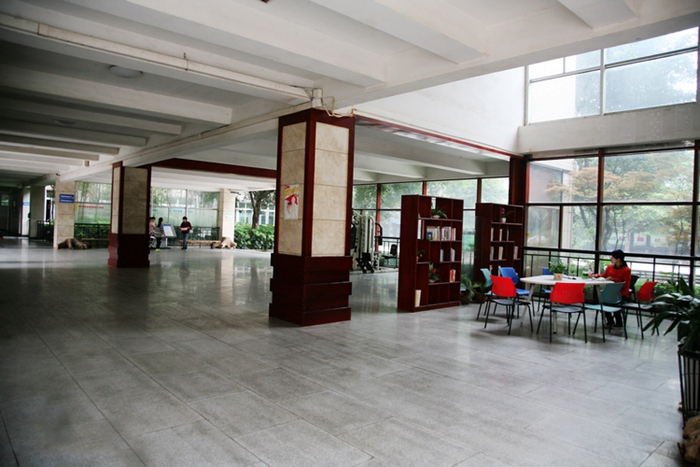 重庆哪所学校环境最好,重庆环境最差的学校