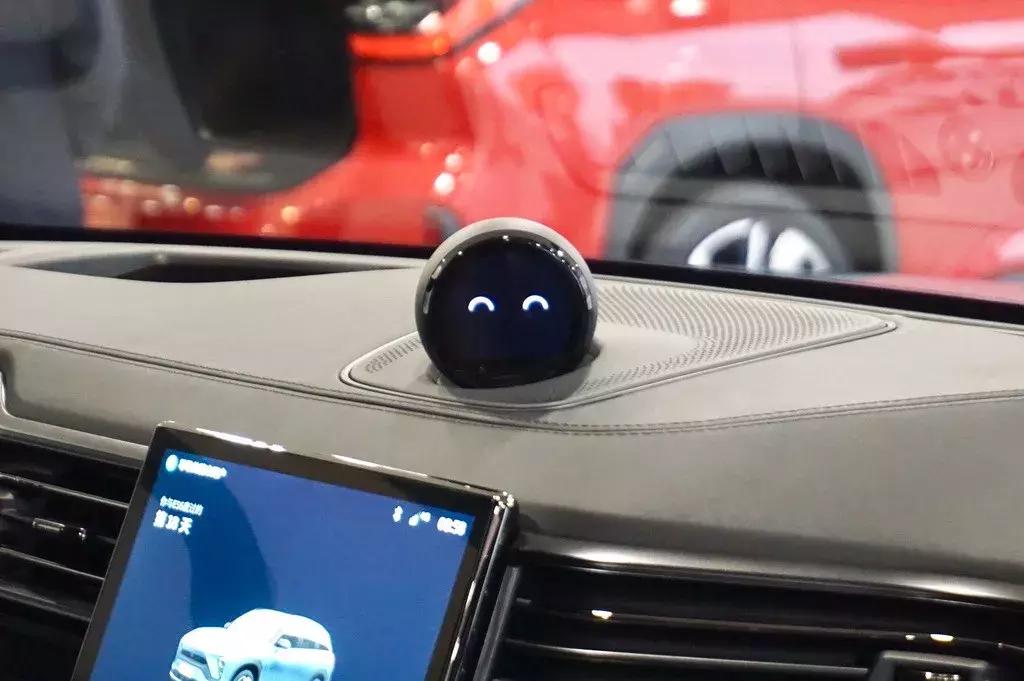 续航里程超过2000公里的燃油suv,12万元混合动力续航600kmsuv