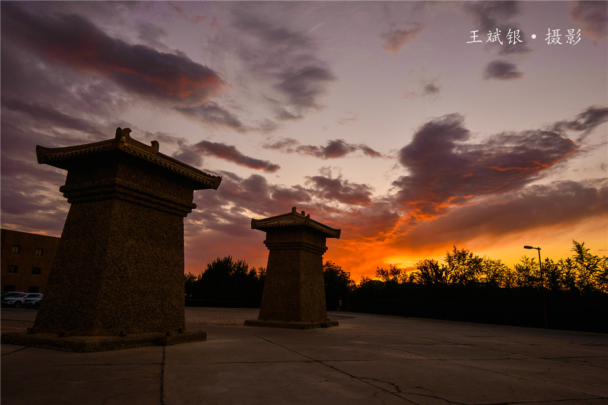 夕阳火烧云风景图,夕阳火烧云美景图